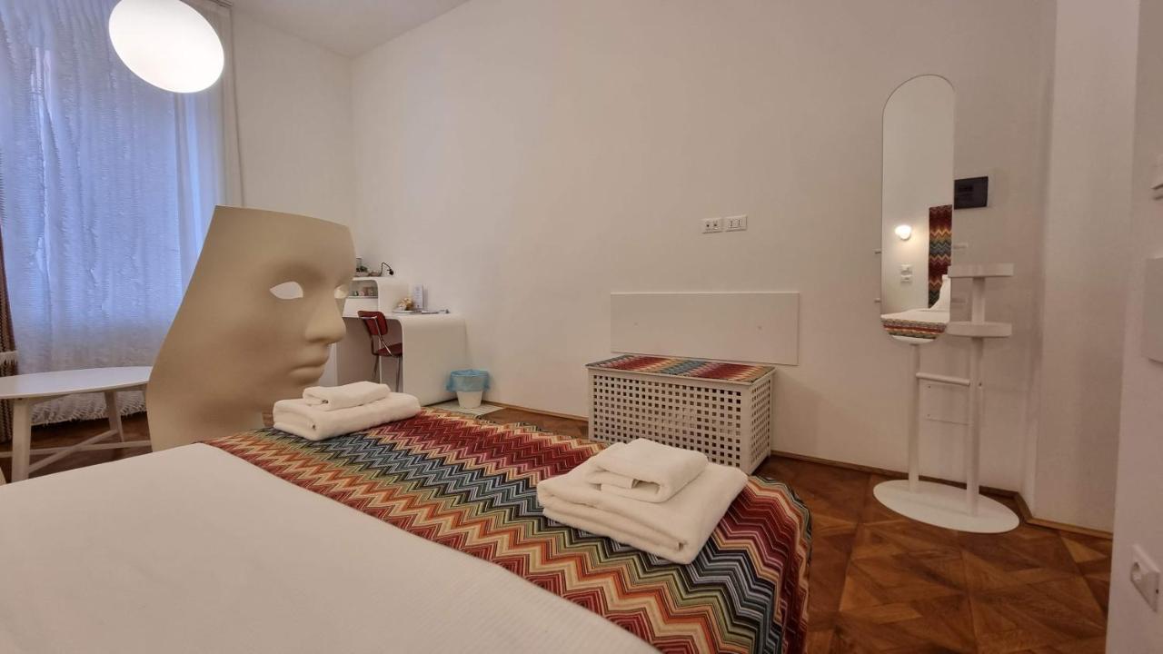 Dada Aparthotel Триест Екстериор снимка